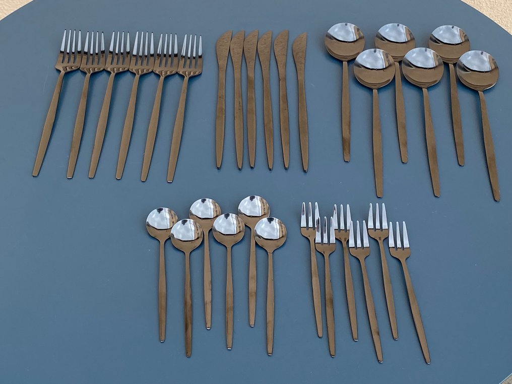 NO RESERVE price! Satinato nero - Juego de cubiertos (30) - Acero, inox - Juego de cubiertos para 6 personas. #2.1