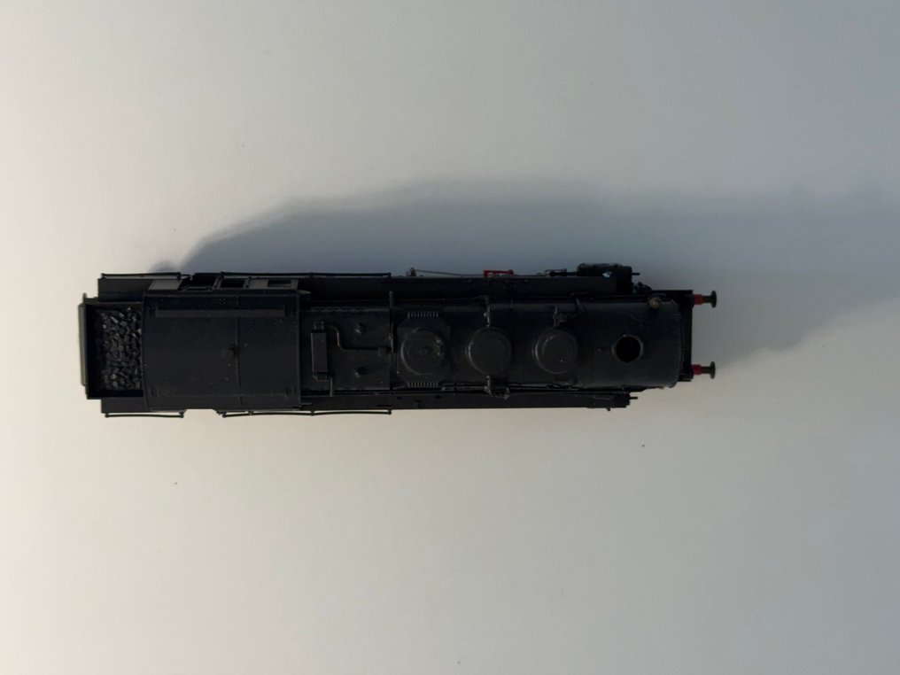 Fleischmann H0 - Locomotora eléctrica (1) - BR 95 Modelo en excelentes condiciones estéticas, numeración lateral y frontal visible: 95 011. - DR (DRB) #4.3