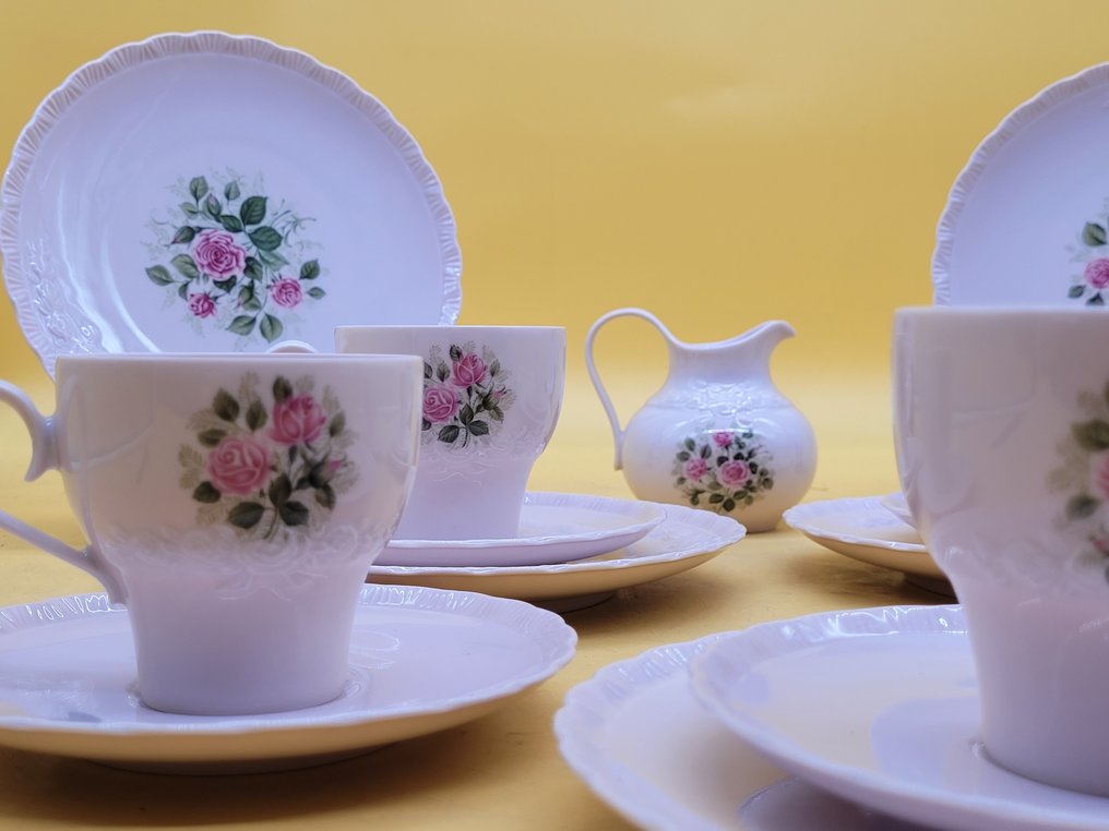 Hutschenreuther – Kaffeeservice (Helles Rosa) „Porzellan Rose“ - Kahviastiasto (16) - Posliini #3.2