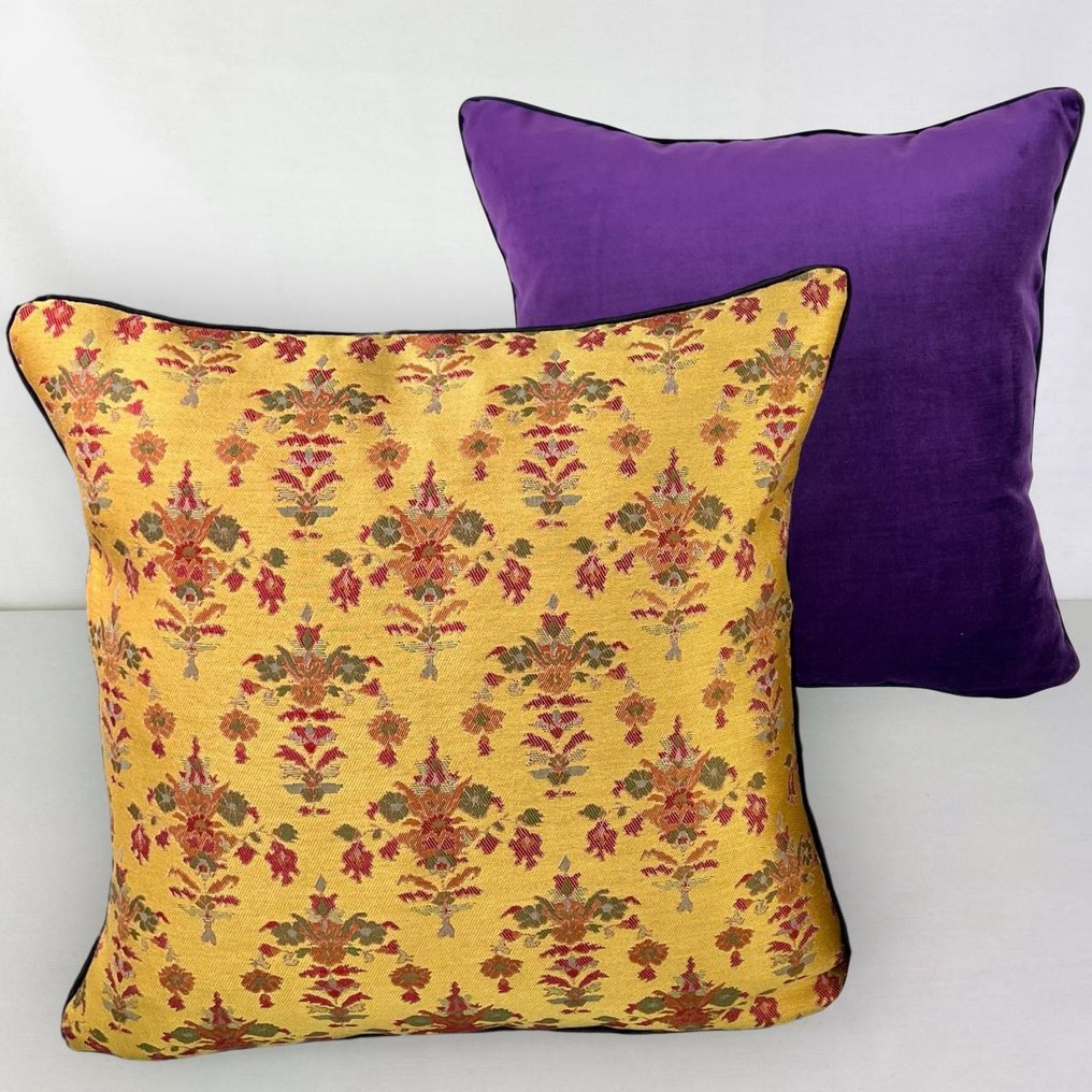 New pair of cushions made with ETRO Home fabric - Kudde #4.3