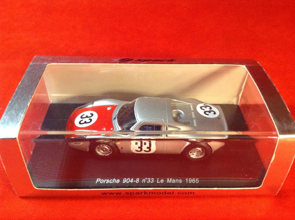 Spark 1:43 - Model samochodu wyścigowego - ref. #S3443 Porsche 904/8 Sport 24h Le Mans 1965 #33 Colin Davis/Gerhard Mitter - Wysoka jakość - limitowana edycja - dziś trudno dostępne. #1.0