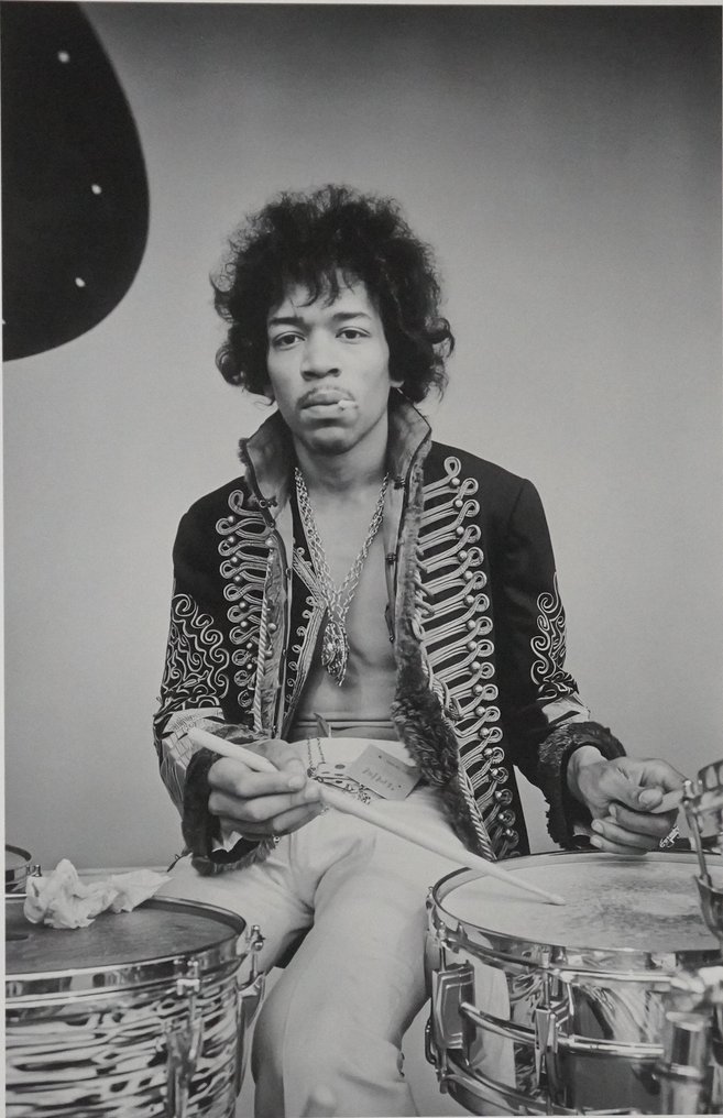 Jimi Hendrix on Drums, Monterey Pop Festival, 1967 - Fine Art Photography - XL 42x30 cm - Limited Edition 01/20 - Gallery Stamp & Curator Signature - Collector - No Reserve #1.0