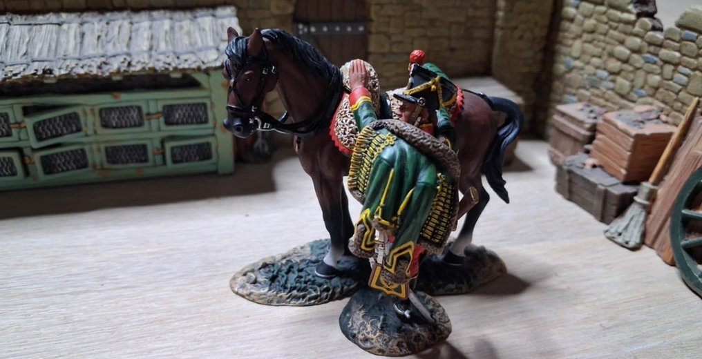 King & Country - 鐵皮玩具 - NA304 Hussar Mounting-Up - 2000-2010 - 中國 #1.0