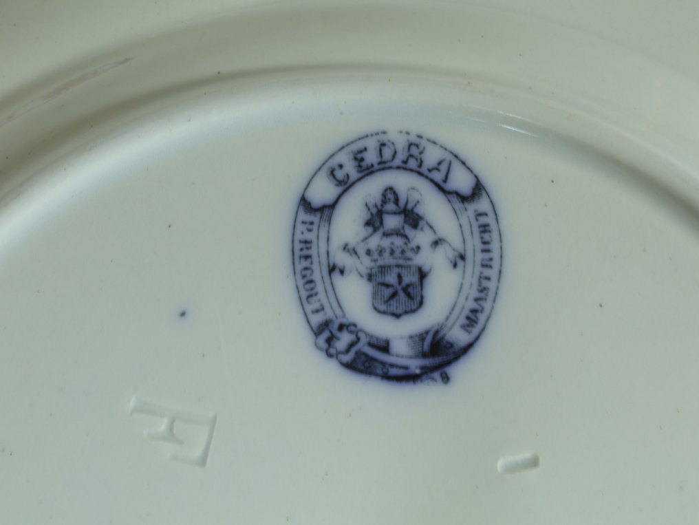 Petrus Regout - Piatto grande da portata (12) - Cedra - Porcellana color crema - Servizio da 12 piatti #3.2