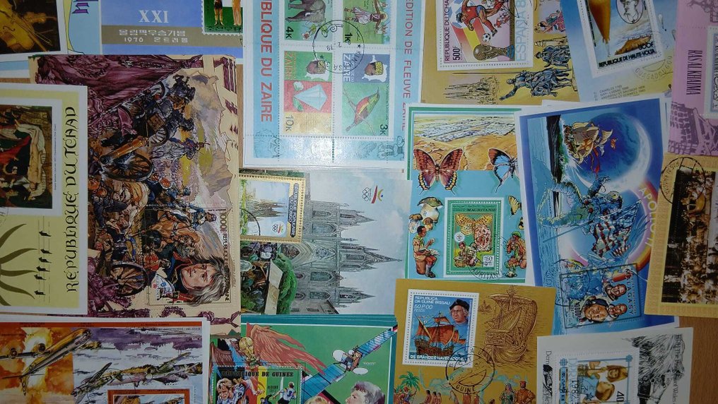 World 1960/2015 - Large lot of 595 sheets, used blocks and series – international collection. #1.0