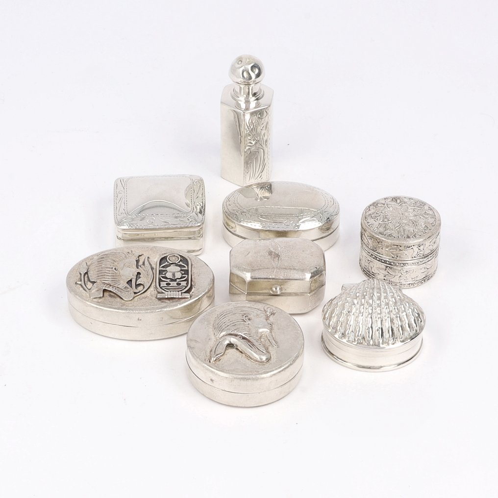 Pudełko na pigułki (8) - Srebro pr. 925, Srebro pr. 800, Srebro pr. 900 #1.0