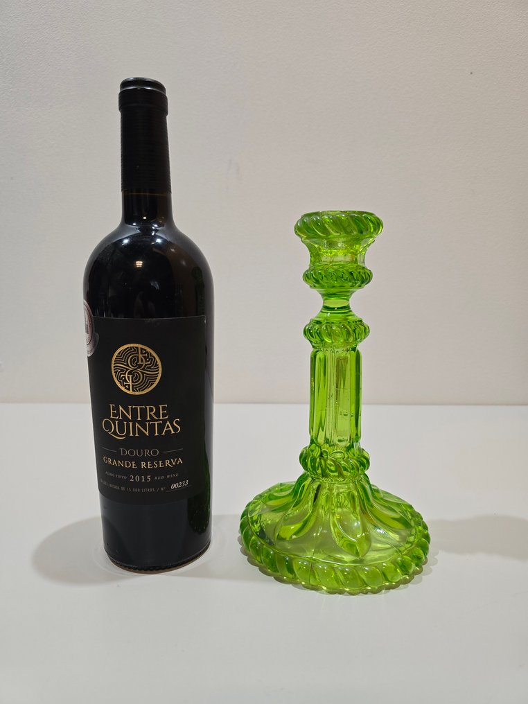 烛台 - 铀玻璃 - 23厘米高度 #2.1