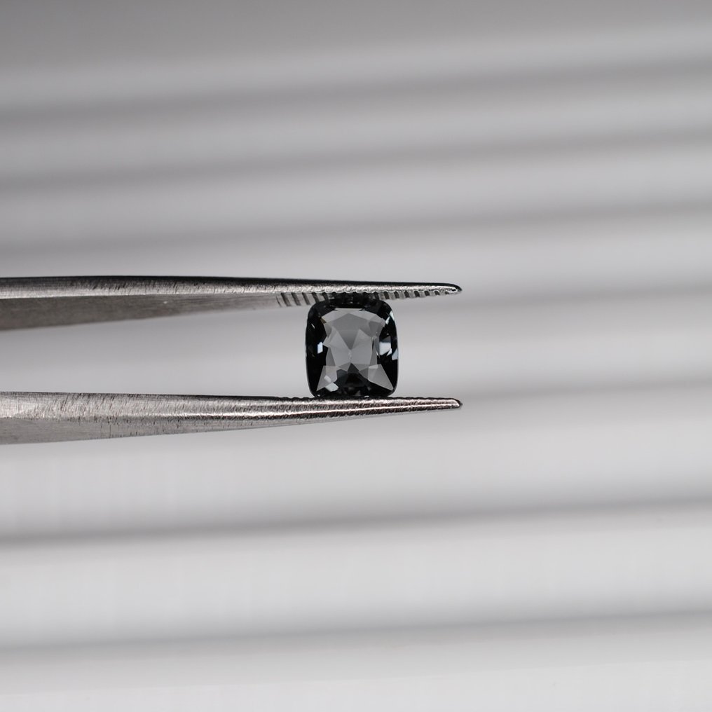 Zonder minimumprijs Grijs, Blauw Spinel  - 1.18 ct - International Gemological Institute (IGI) #2.1