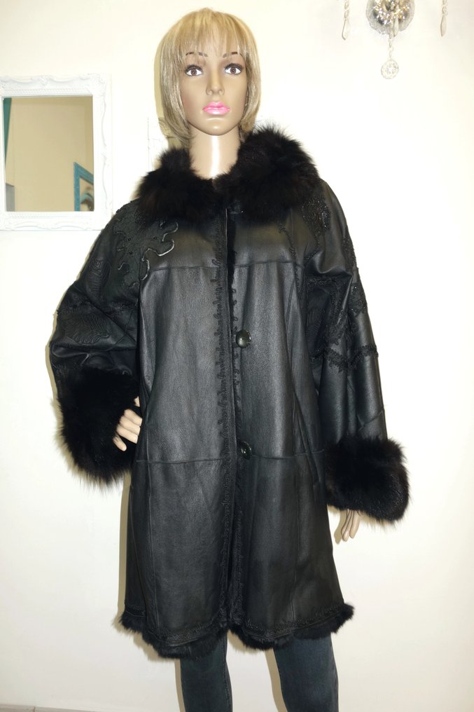 Artisan Furrier - 皮毛大衣 - 复古 #1.0