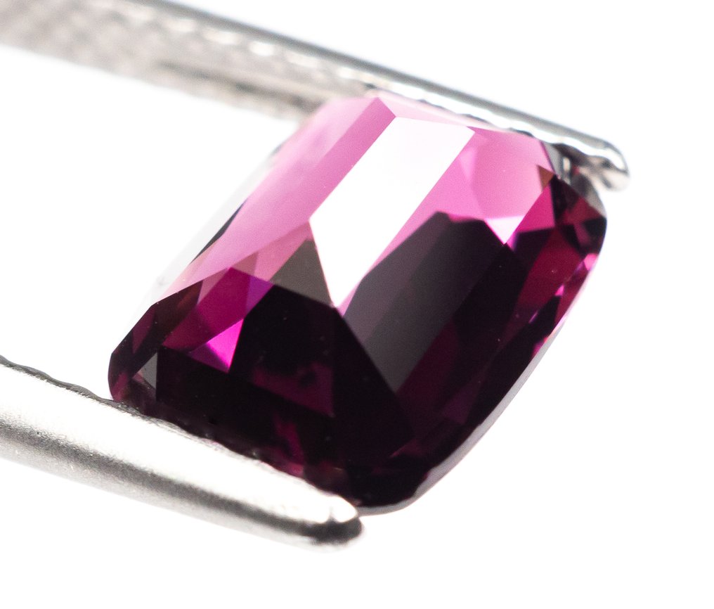 沒有保留價 尖晶石  - 1.98 ct - Antwerp Laboratory for Gemstone Testing (ALGT) - 鲜明的深紫粉色 #4.3