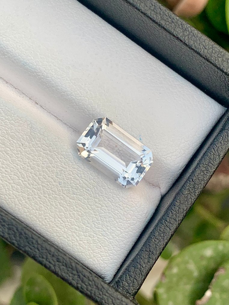 沒有保留價 混合寶石 - 3.48 ct - 國際有色寶石協會 (ICA GemLab) - 稀有的Pollucite #3.2