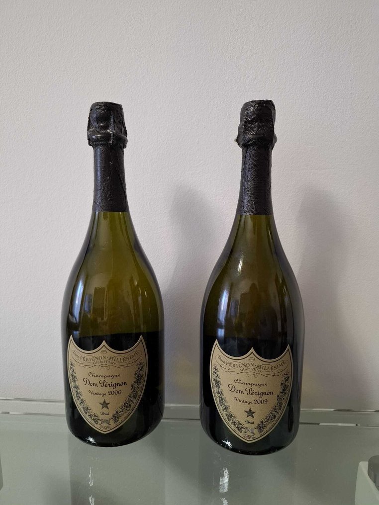 Dom Pérignon, 2006 & 2009 - Champagne Brut - 2 Flaskor (0,75L) #1.0