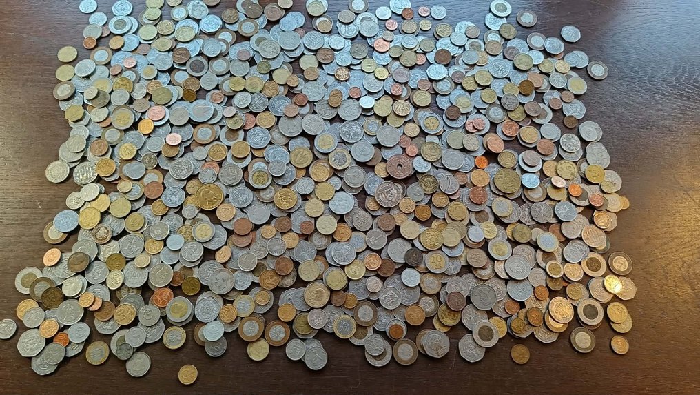 Afrika. Massive lot of 5+- kilogram Africa and his colonys/islands ,coins! (Zonder minimumprijs) #1.0