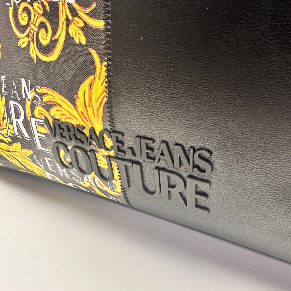 Versace Jeans Couture - Range P, Rock Cut-Sketch 6 - Sac en bandoulière #2.1