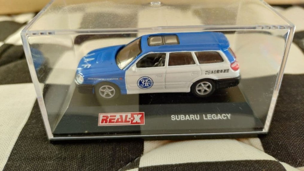 Subaru 1;72 - Model samochodu - Subaru Legacy (JAF Version) - REAL-X Subaru Legacy Model z odlewu ciśnieniowego, pojazd patrolowy JAF (Japan Automobile #1.0