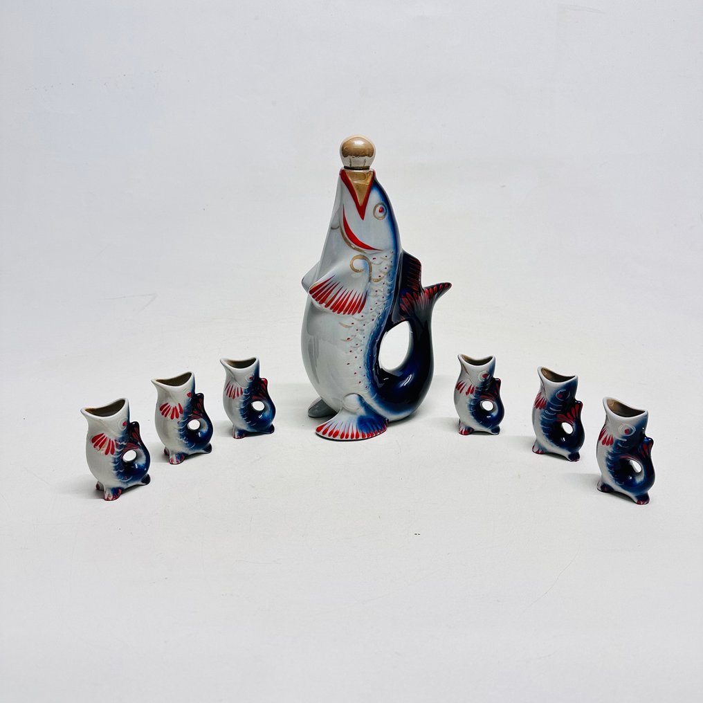 瓶狀花瓶 (7) -  格热尔风格鱼形瓷制伏特加套装  - 瓷 #1.0