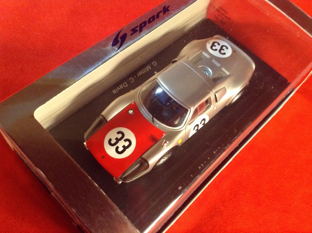 Spark 1:43 - Model samochodu wyścigowego - ref. #S3443 Porsche 904/8 Sport 24h Le Mans 1965 #33 Colin Davis/Gerhard Mitter - Wysoka jakość - limitowana edycja - dziś trudno dostępne. #4.3