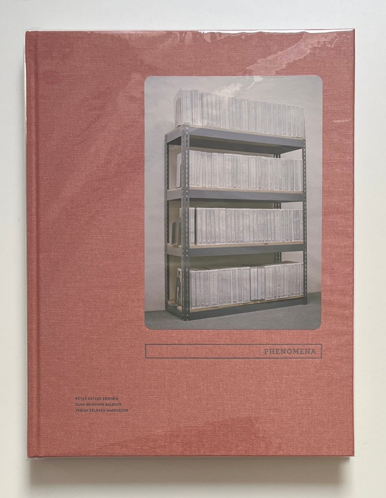 Signed; Sara Galbiati, Peter Helles Eriksen & Tobias Selnaes Markussen - Phenomena - 2016 #1.0