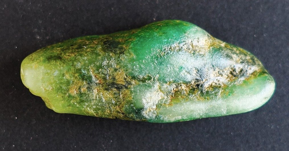 Esmeralda colombiana (varietà verde di berillo) Pietra preziosa traslucida in bruto - 120 carati - Altezza: 55 mm - Larghezza: 25 mm- 24 g #3.2