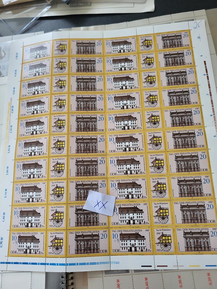 德国 1960/2000 - BRD（联邦德国）和DDR（东德）在收藏品方面是庞大的搜集群体，尤其是在专辑和存钱册中，也存在大量的重复品。 #4.3