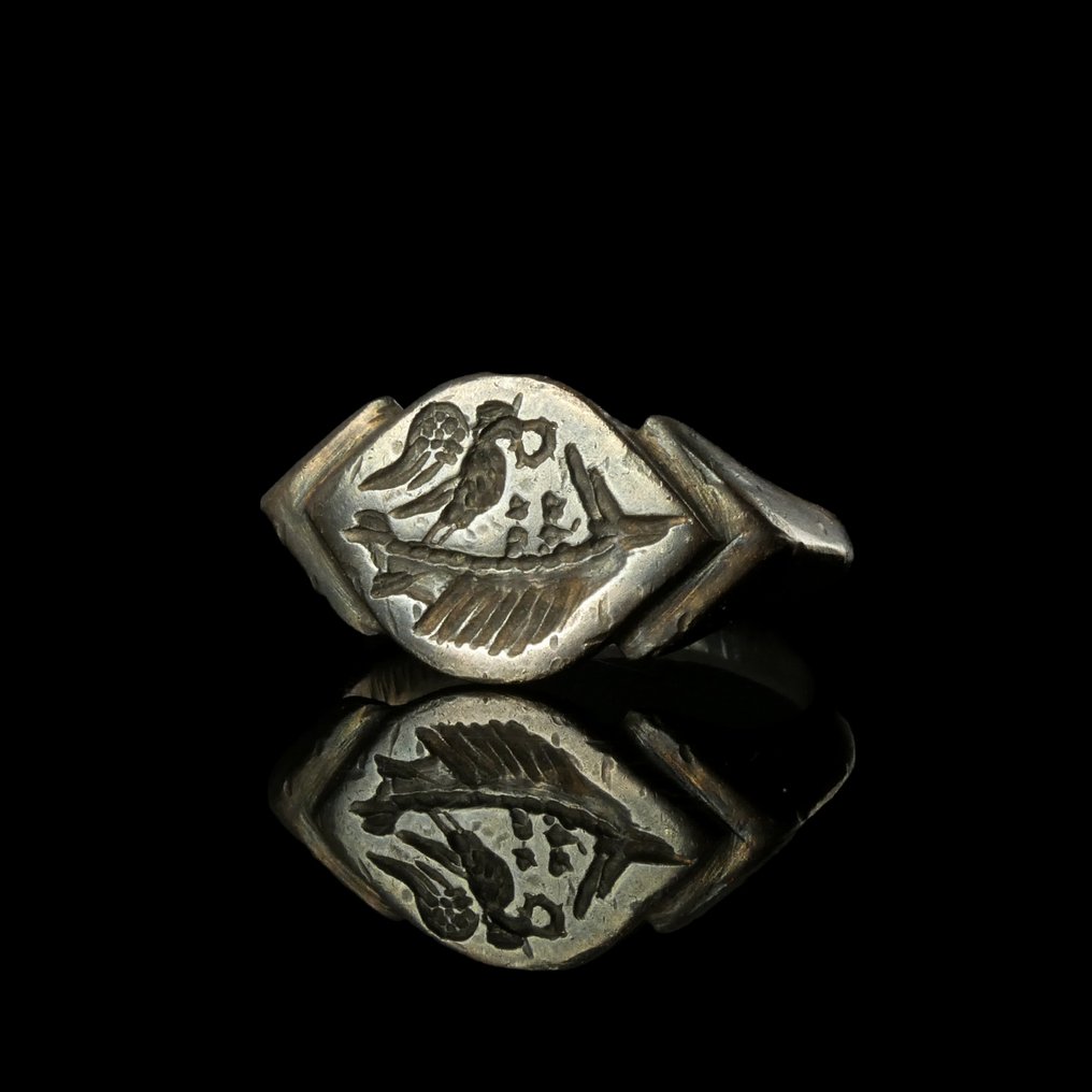 Αρχαία Ρωμαϊκή Ασημί Δαχτυλίδι σφραγίδας λεγεωνάριου με γαλέρα και Aquila #3.2