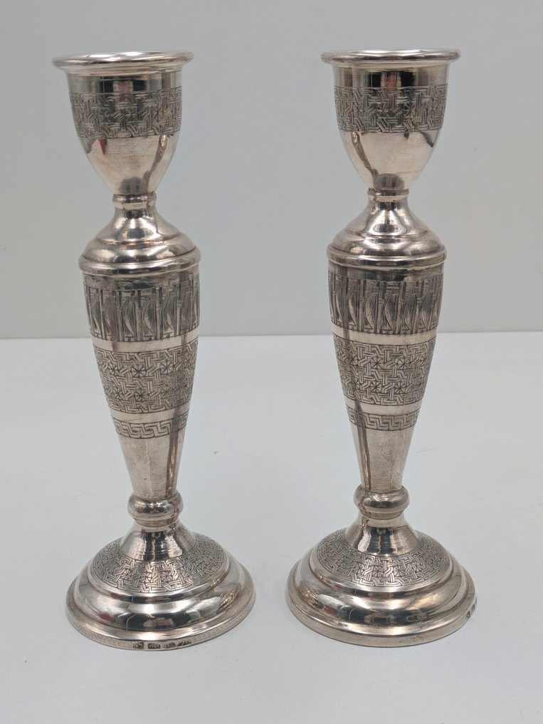 Candelabru (2) - Argint #1.0