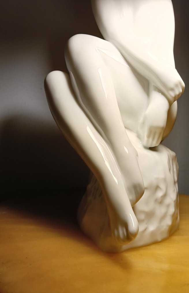 Rosenthal - Milly Steger (1881-1948) - Statue, "Donna Contemplativa" - 35 cm - Porcelain #4.3