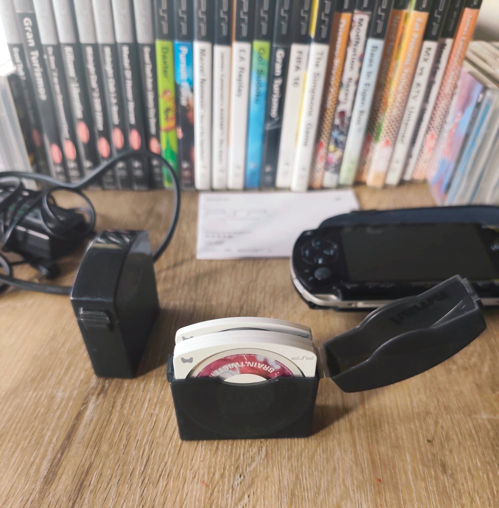 Sony - Playstation Portable (PSP) - + 53 games - Video game console + games - In original box #4.3