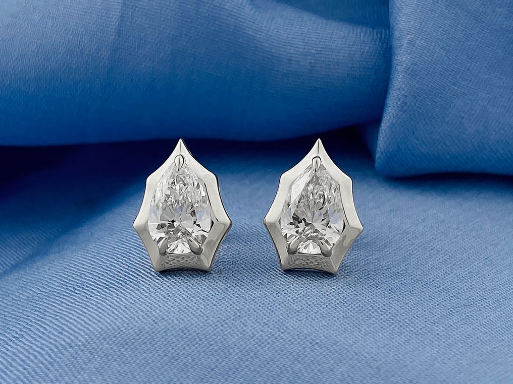 耳环 - 14K包金 白金 - 2.12ct. tw. 钻石 (实验室培育) #1.0