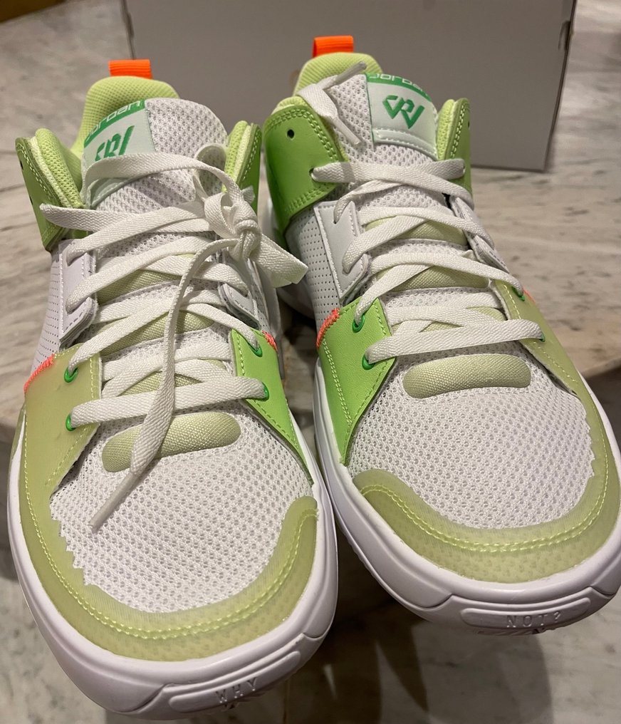 Air Jordan - Take 5 - Sneaker - Größe: EU 44.5 #1.0