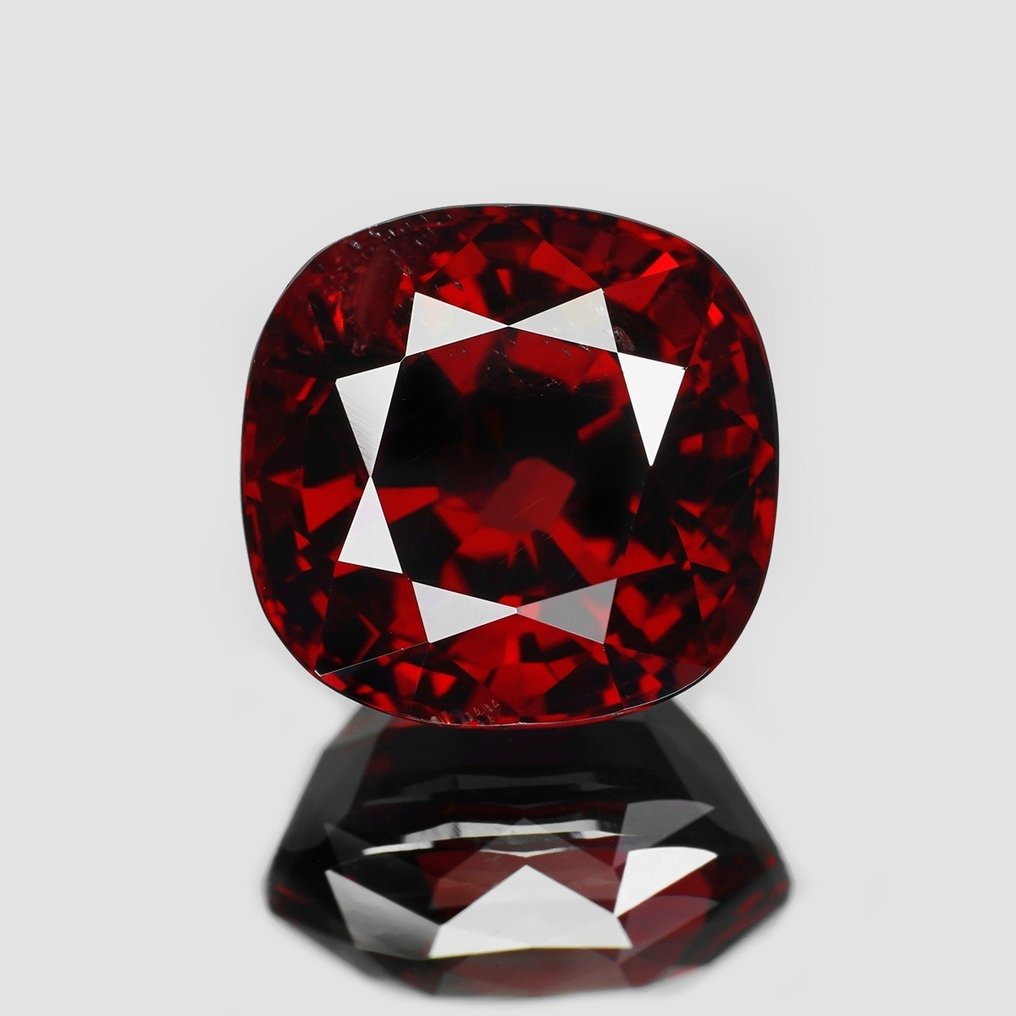 红色 尖晶石  - 4.64 ct - 莲花宝石实验室 #4.3