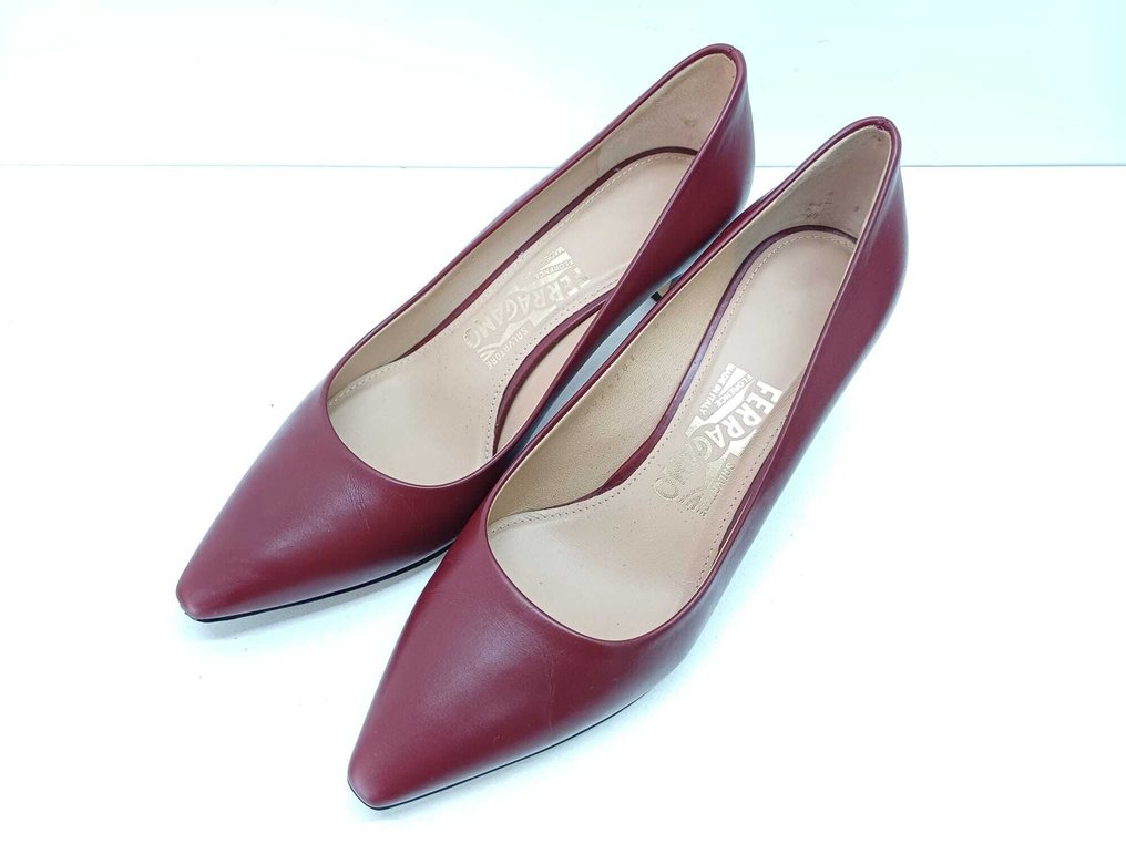 Salvatore Ferragamo - Παπούτσια με τακούνι - Mέγεθος: EU 37.5 #1.0