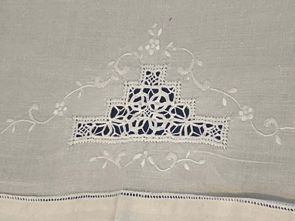 ricami e pizzo rinascimento - ricami fatti a mano - Midtpunkt (7) - Lin - duk #2.1