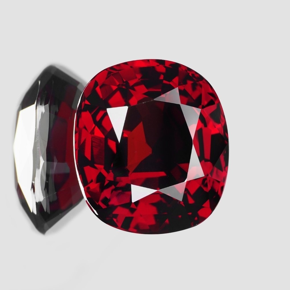 Red Spinel - 4.77 ct - Lotus Gemology #4.3