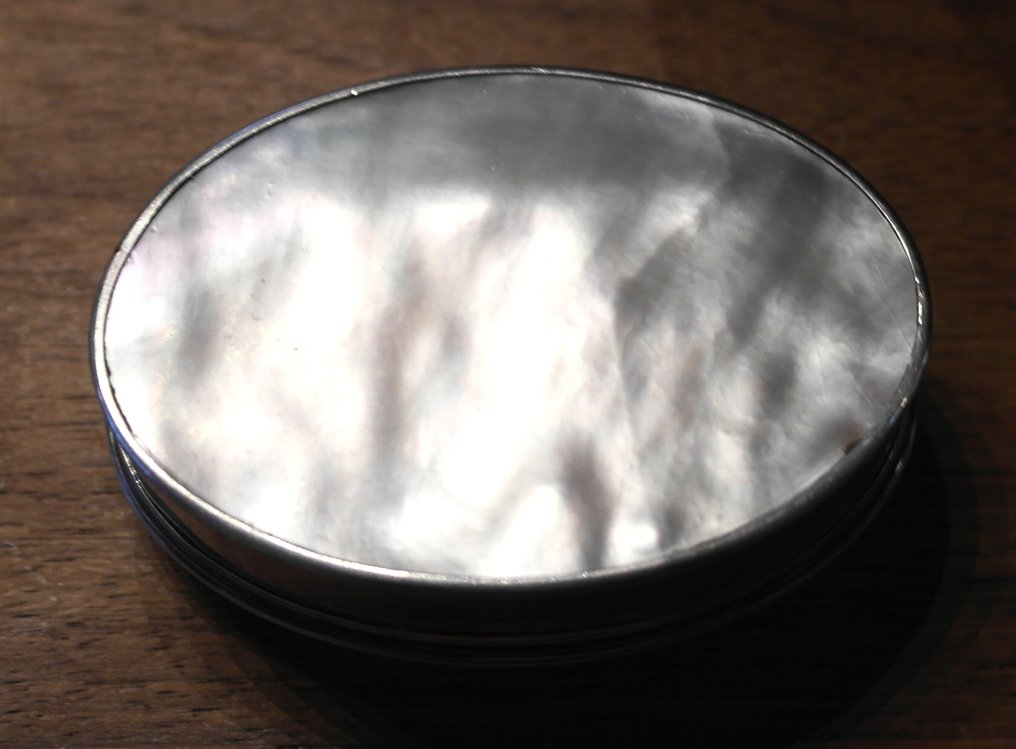 Cutie de tutun - Argint și sidef gravat. - Cutie de tutun argint #2.1