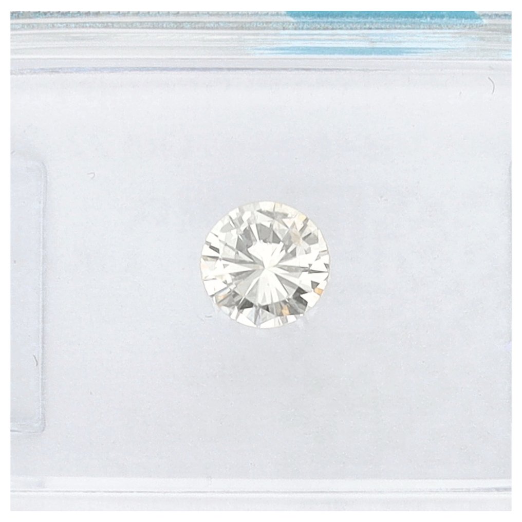 沒有保留價 - 1 pcs 鑽石  (天然)  - 0.32 ct - 圓形 - J(極微黃、從正面看是亮白色) - SI2 - 國際寶石學院（International Gemological Institute (IGI)） #1.0