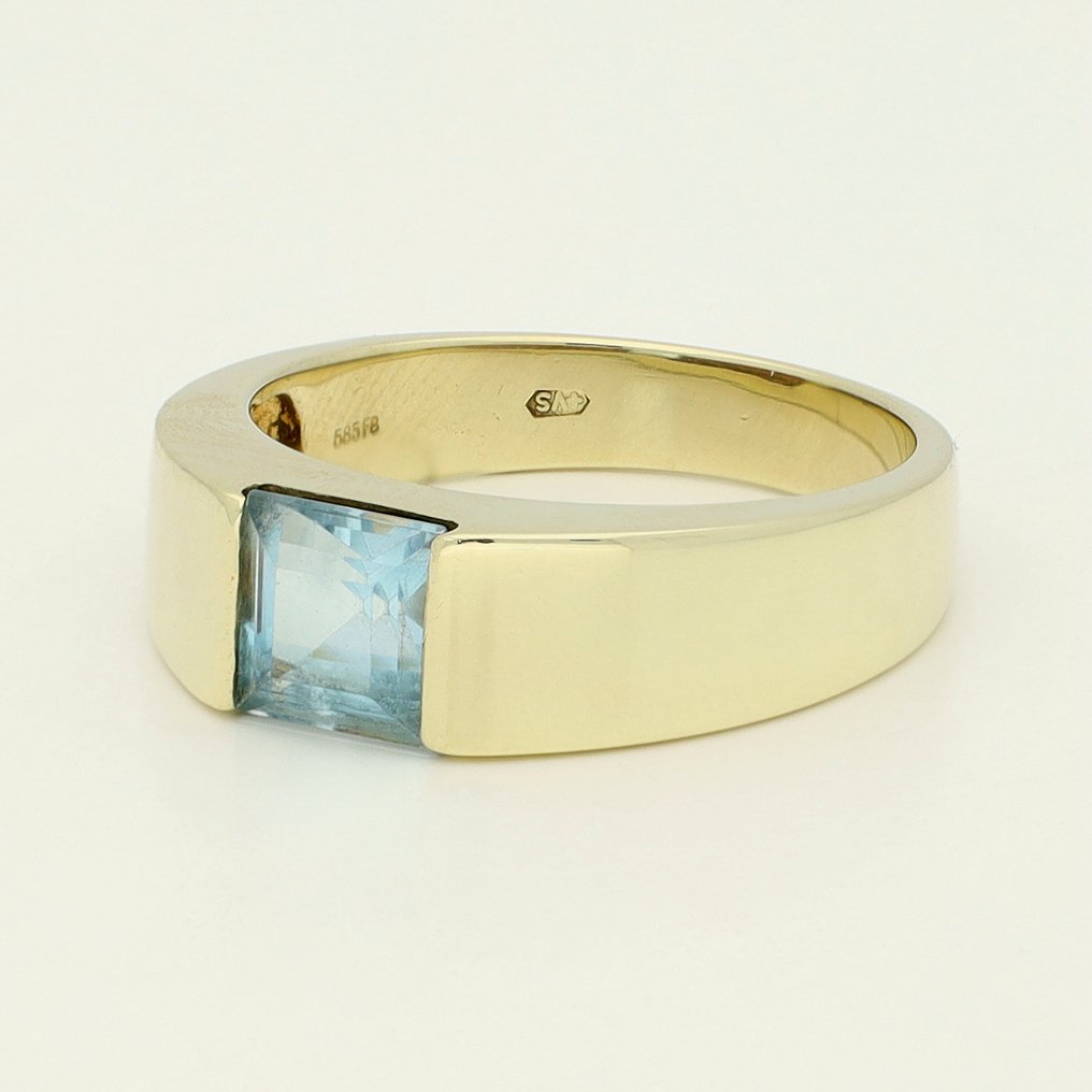 Ring - 14 karat Gull Spinell #1.0