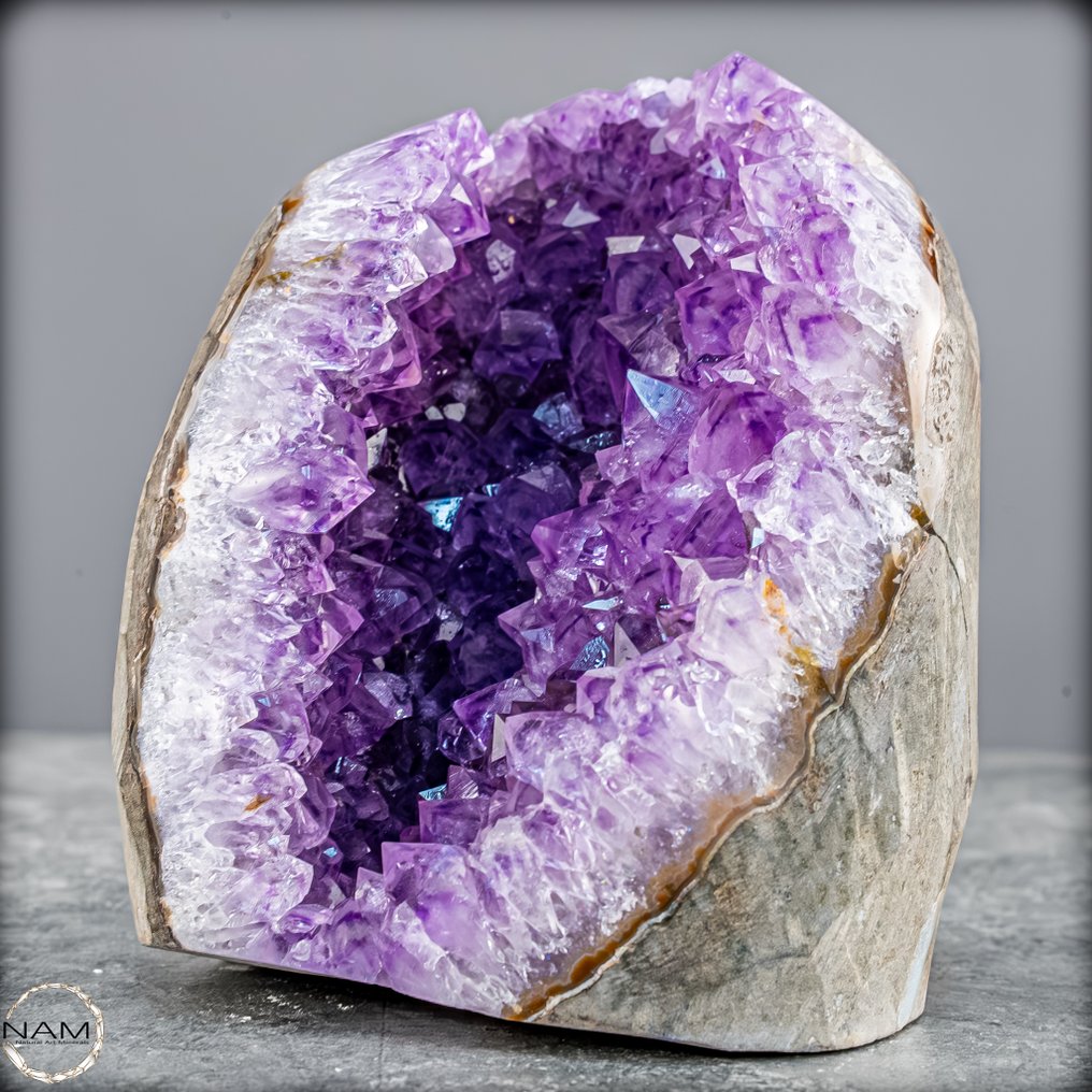 Fantasztikus ametiszt geód – Ragyogó mélység és természetes tökéletesség- 973.37 g #1.0