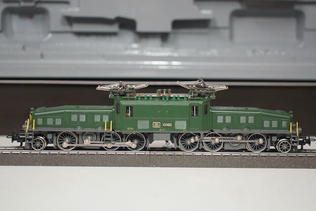 Märklin H0 - 3300 - Modeltogslokomotiv (2) - Original Märklin-emballage og certifikat til stede; indlægget er helt intakt, kan heller ikke være - SBB, DB #1.0