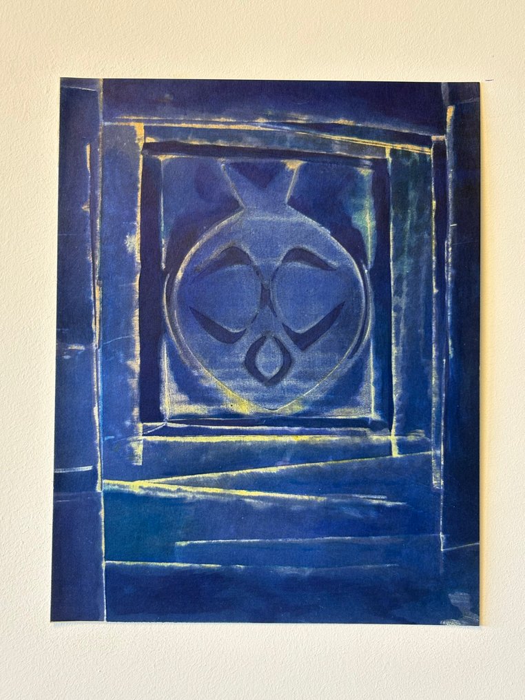 Max Ernst (1891-1976) - Vase Bleue #1.0