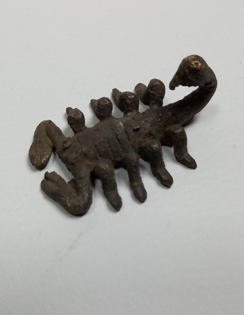 7 βάρη (Σκορπιός, βάτραχος, χελώνα, φίδι, χαρακτήρας, καολίνης, σκαντζόχοιρος). Σύνολο: - Baule - Ακτή Ελεφαντοστού  (χωρίς τιμή ασφαλείας) #1.0