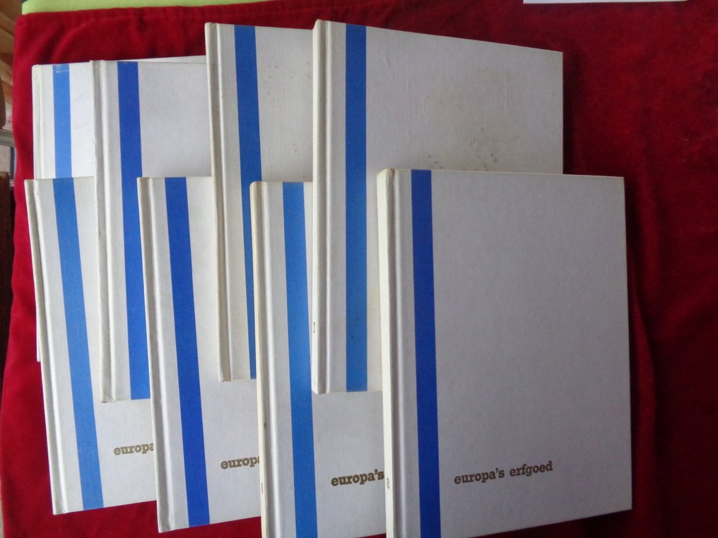 主题收藏系列 - 1300本旧的彩色卡片，家庭与历史，收录于11本相册中。 #2.1