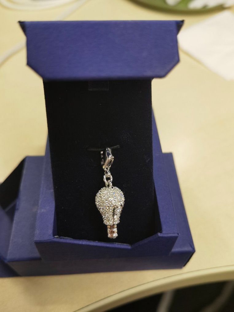 Swarovski - A Perfect Circle & Related - Austria #2.1