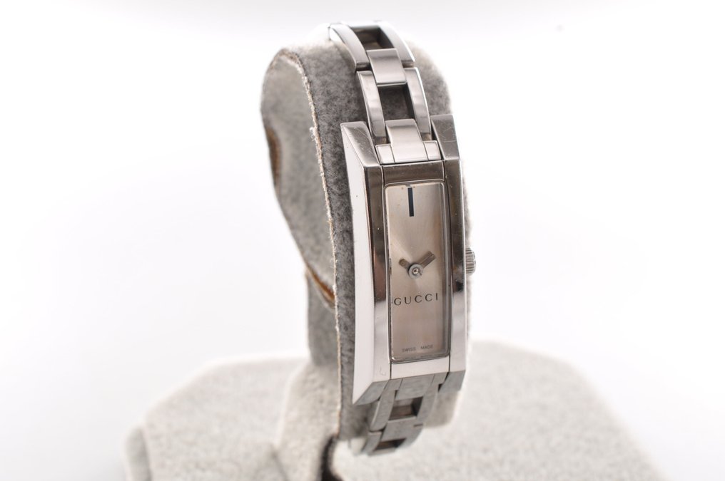 Gucci - 110 - Nincs minimálár - Női - 2000-2010 #2.1