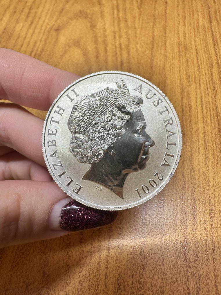 Austrália. 1 Dollar 2001 Kangaroo, 1 Oz (.999) (Sem preço de reserva) #1.0