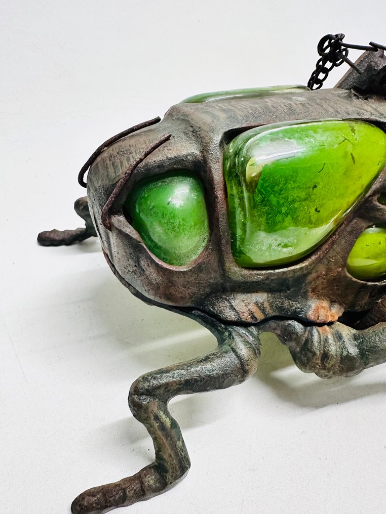 烛台 日本的蟋蟀形状的金属灯笼，配有绿色玻璃镶嵌 - 铁, 玻璃 #3.2