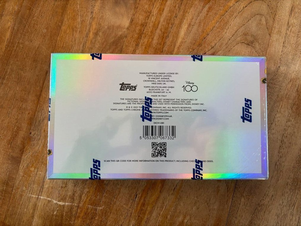 Disney - 1 Box - Topps Chrome Disney 100 #1.0