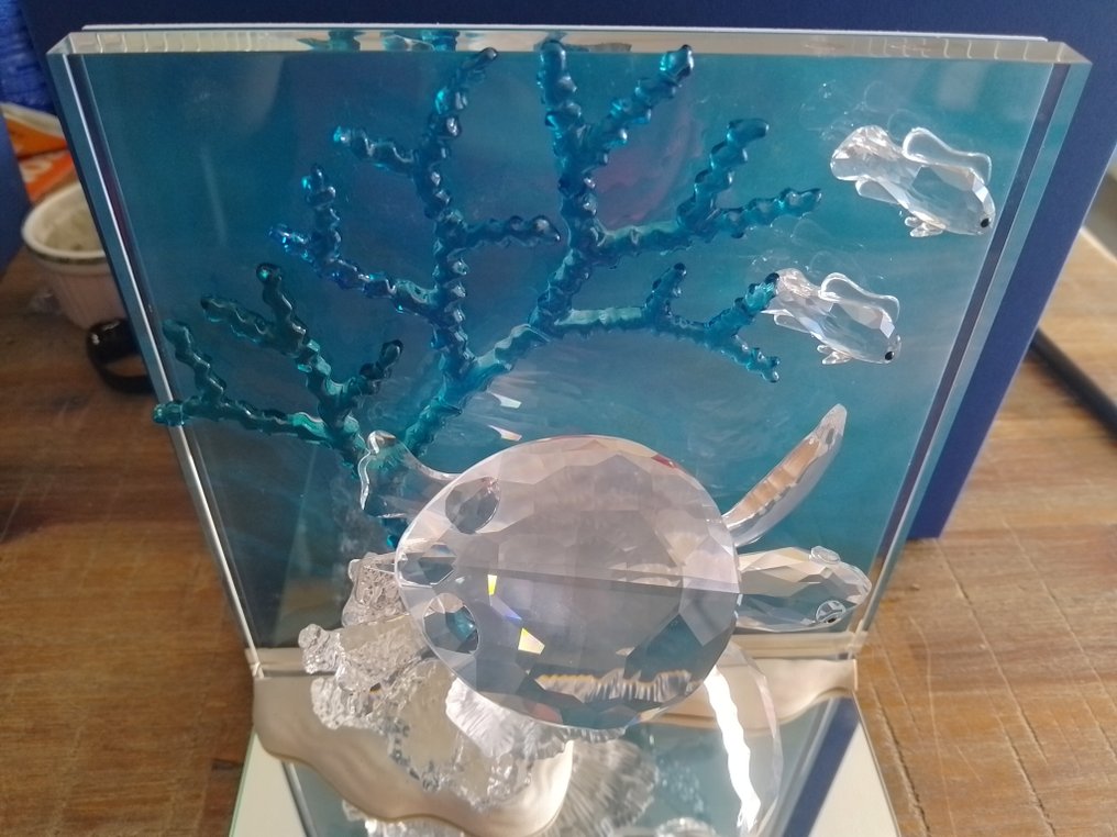 Swarovski - Figurine - SCS - Annual Edition 2006 - Eternity colored edition - 684266 - Boxed - Crystal #2.1