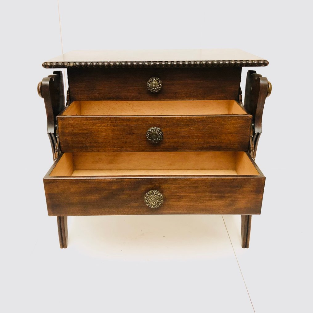 Κουτί ραπτικής - Mahogany #4.3