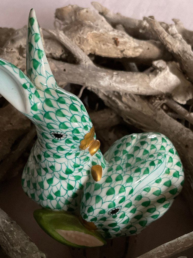 Herend - Figuriini - Fishnet pair of rabbits - Posliini #3.2